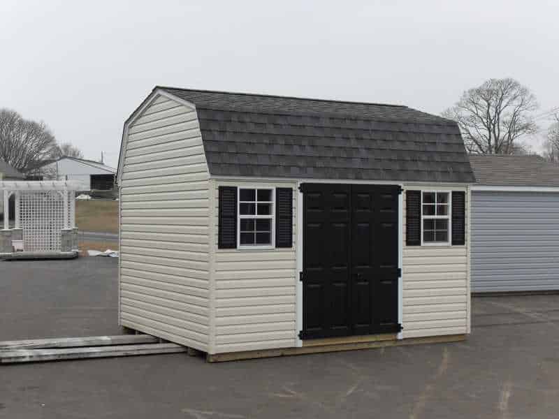 High Wall Barn 10